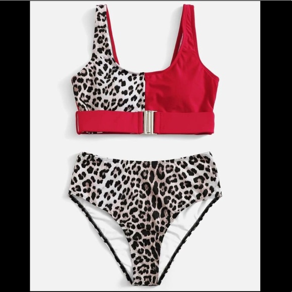 π Red and Leopard Print Bikini - Picture 6 of 7